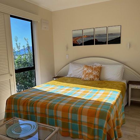 Driftwood Lodge Beachfront, Cable Bay, Northland Coopers Beach Esterno foto