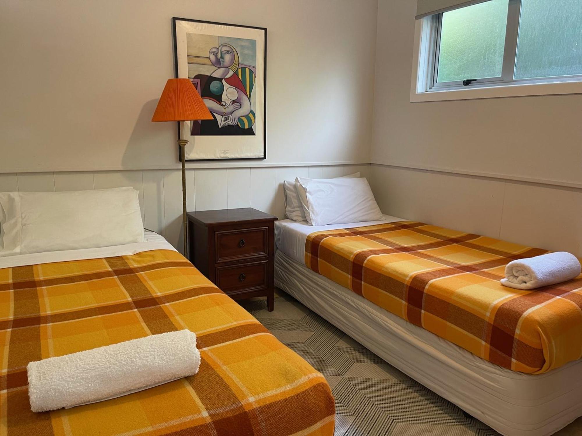 Driftwood Lodge Beachfront, Cable Bay, Northland Coopers Beach Esterno foto