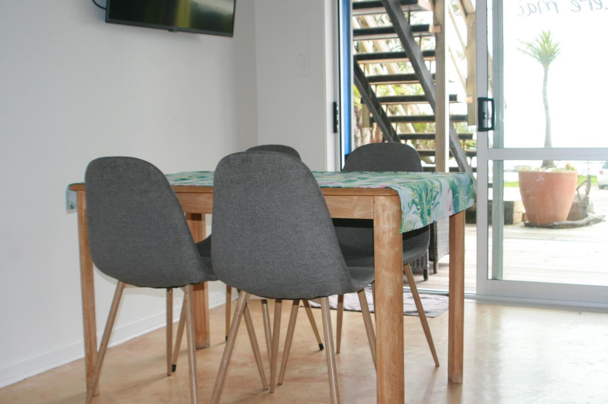 Driftwood Lodge Beachfront, Cable Bay, Northland Coopers Beach Esterno foto
