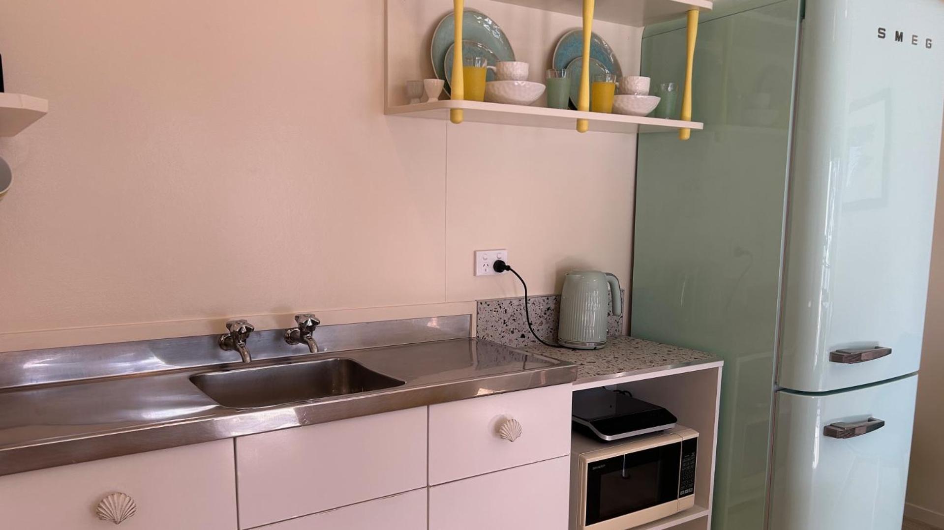 Driftwood Lodge Beachfront, Cable Bay, Northland Coopers Beach Esterno foto
